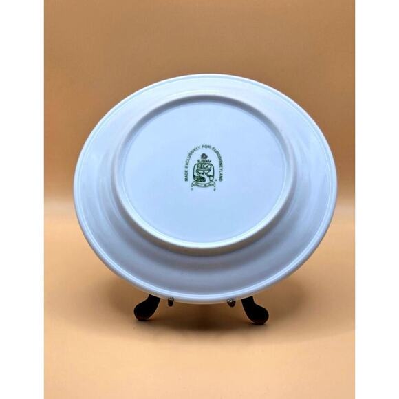 Euro Disneyland Hotel New York Plate Used Condition - Picture 3 of 4